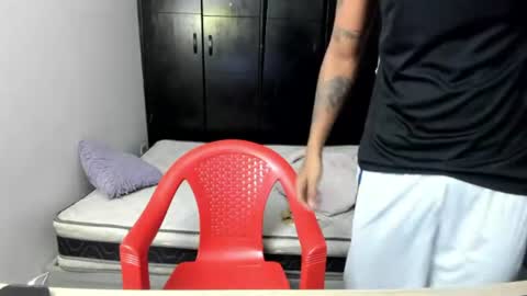 slim_master12 online show from 07/25/26, 12:09