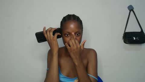 perry online show from 03/04/26, 08:42