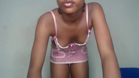 perry online show from 04/12/26, 09:31