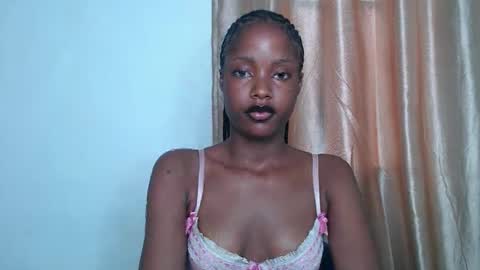 perry online show from 04/23/26, 08:57