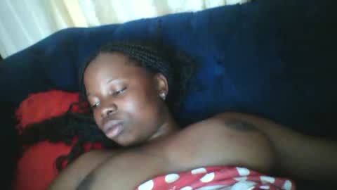 Snapshot of slim_petite_ebony chatting on 07/20/26, 10:39 slim_petite_ebony online show from 07/20/26, 10:39
