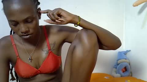 slim shaddy01 online show from 12/19/25, 03:41