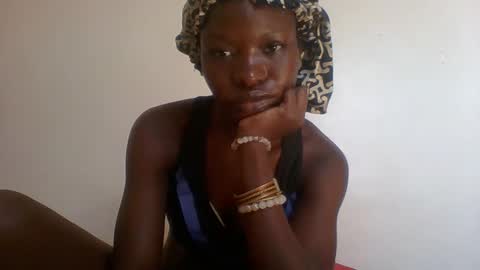 slimdiva online show from 10/18/25, 06:37