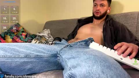 Art  online show from 12/17/25, 04:51