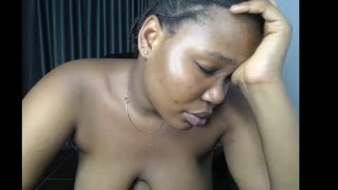 Jemila online show from 12/02/24, 01:25