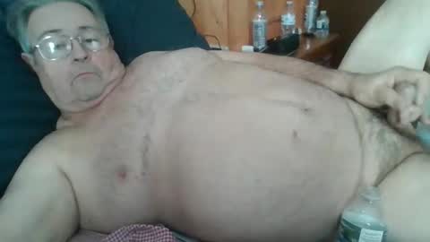 Snapshot of slippery_duck chatting on 02/25/26, 05:22 slippery_duck online show from 02/25/26, 05:22