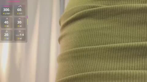 Emilia online show from 10/30/25, 12:28