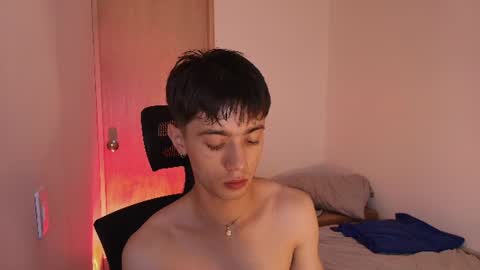 Snapshot of slowburnmystic chatting on 07/21/26, 02:47 slowburnmystic online show from 07/21/26, 02:47