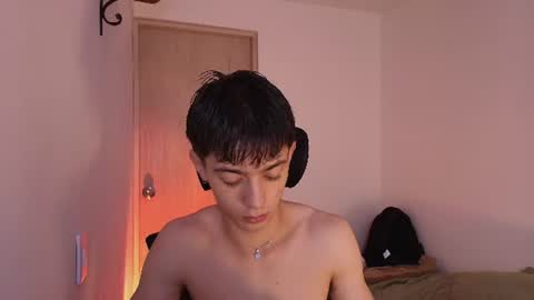 Snapshot of slowburnmystic chatting on 07/26/26, 09:00 slowburnmystic online show from 07/26/26, 09:00