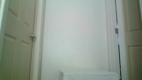 Snapshot of slowstroker84 chatting on 11/20/25, 02:39 Slowstroker online show from 11/20/25, 02:39