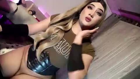 Nathalie online show from 07/17/26, 07:48