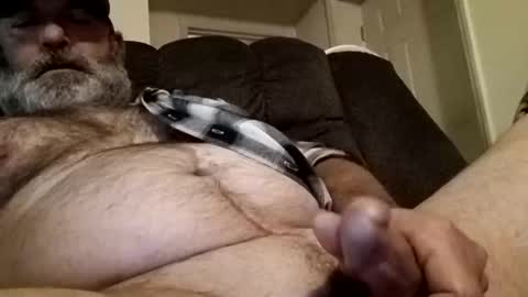 Snapshot of slutbreeze101 chatting on 10/14/25, 05:14 slutbreeze101 online show from 10/14/25, 05:14