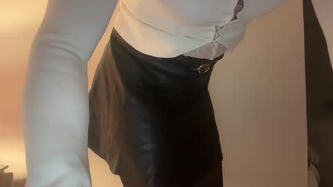 slutforbbc26y online show from 12/20/25, 08:16