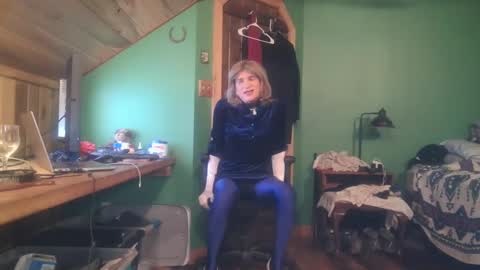 Snapshot of slutjennifertransxx chatting on 09/23/25, 02:03 slutjennifertransxx online show from 09/23/25, 02:03