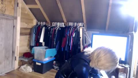 slutjennifertransxx online show from 05/24/26, 03:33
