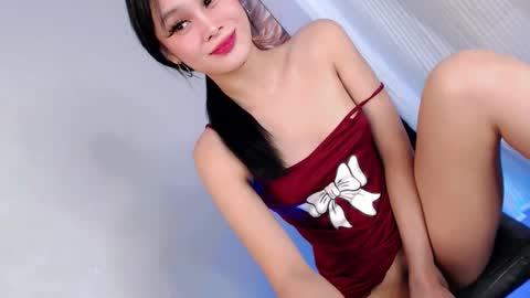 slutnextdoor28 online show from 03/25/26, 12:44