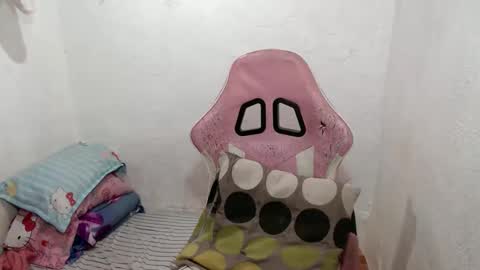 Snapshot of slutty_classyxx chatting on 02/02/26, 07:18 Lovie online show from 02/02/26, 07:18