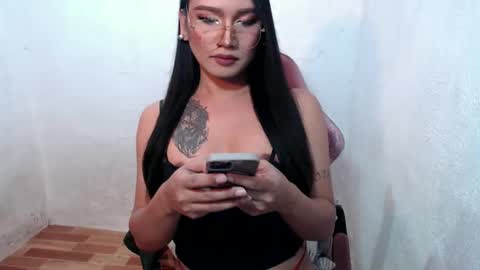 Snapshot of slutty_classyxx chatting on 02/26/26, 10:09 Lovie online show from 02/26/26, 10:09