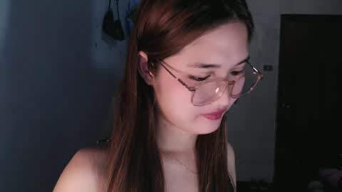 Snapshot of slutty_hannaxx chatting on 06/19/26, 11:19 slutty_hannaxx online show from 06/19/26, 11:19