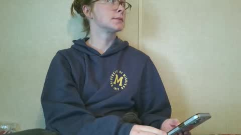 Slutty redhead3 online show from 10/22/25, 04:18