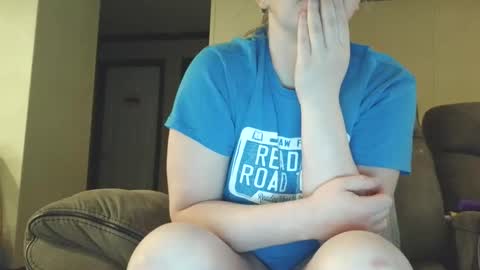 Snapshot of slutty_redhead3 chatting on 05/19/26, 11:44 Slutty redhead3 online show from 05/19/26, 11:44