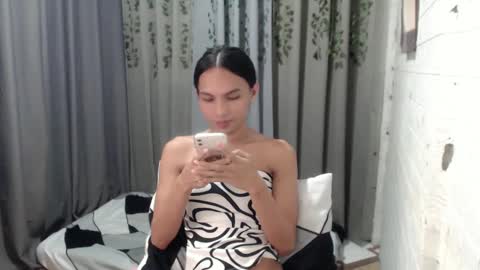 Snapshot of sluttychie chatting on 01/30/25, 04:45 CHIE CHIE online show from 01/30/25, 04:45