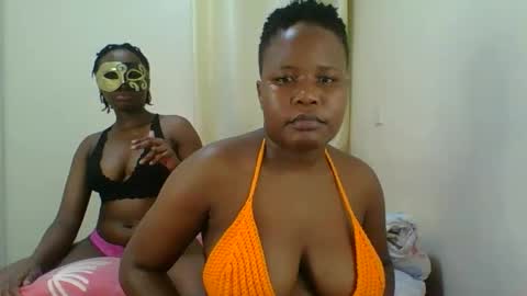 sluttygirlie online show from 04/22/26, 09:27