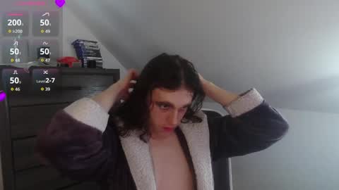 Natsu online show from 04/01/26, 04:59