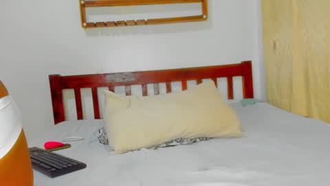 Sexyslutt online show from 09/11/25, 04:45