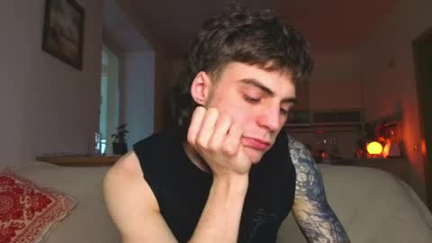 Gus online show from 05/13/26, 02:14