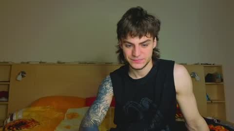 Gus online show from 06/06/26, 04:12