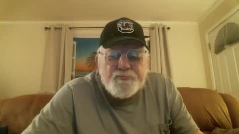 Snapshot of slydevi1 chatting on 10/25/25, 04:53 Slydevil online show from 10/25/25, 04:53