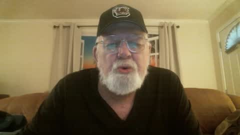 Snapshot of slydevi1 chatting on 11/30/25, 07:51 Slydevil online show from 11/30/25, 07:51