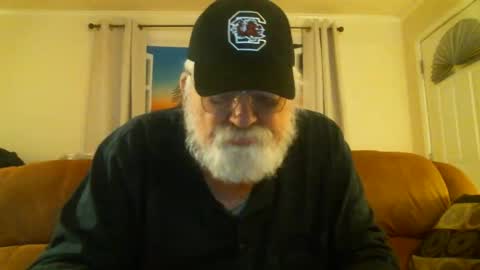 Sly online show from 09/26/25, 10:19