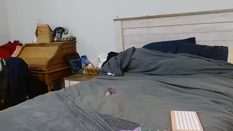 Rachel Lawrence online show from 02/09/25, 03:00