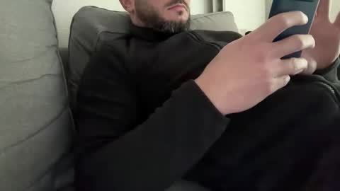 Snapshot of sm4ks chatting on 11/12/25, 02:17 sm4ks online show from 11/12/25, 02:17