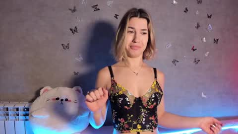 Melani online show from 12/29/24, 08:26