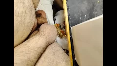 Snapshot of small_1986 chatting on 12/28/24, 09:20 transmisin gratuita bajo demanda free broadcast on demand online show from 12/28/24, 09:20