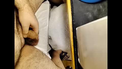 Snapshot of small_1986 chatting on 01/29/25, 02:40 transmisin gratuita bajo demanda free broadcast on demand online show from 01/29/25, 02:40