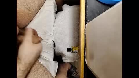 Snapshot of small_1986 chatting on 01/31/25, 03:30 transmisin gratuita bajo demanda free broadcast on demand online show from 01/31/25, 03:30