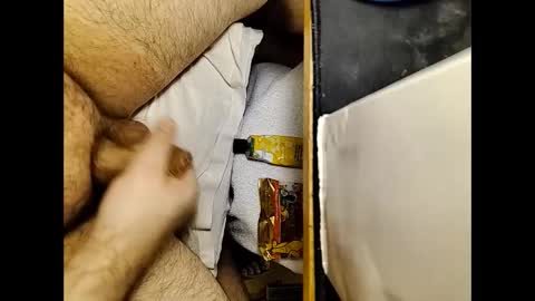 Snapshot of small_1986 chatting on 02/20/25, 06:06 transmisin gratuita bajo demanda free broadcast on demand online show from 02/20/25, 06:06