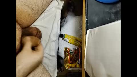 Snapshot of small_1986 chatting on 02/20/25, 09:11 transmisin gratuita bajo demanda free broadcast on demand online show from 02/20/25, 09:11