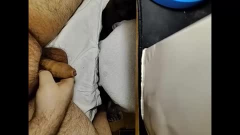 Snapshot of small_1986 chatting on 02/22/25, 01:00 transmisin gratuita bajo demanda free broadcast on demand online show from 02/22/25, 01:00