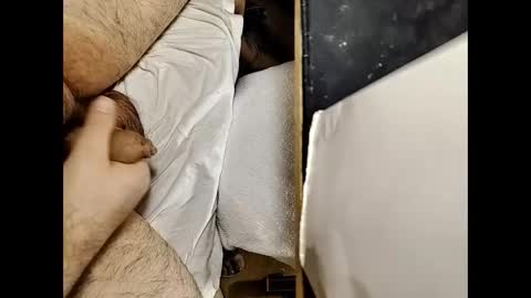 Snapshot of small_1986 chatting on 02/23/25, 02:51 transmisin gratuita bajo demanda free broadcast on demand online show from 02/23/25, 02:51