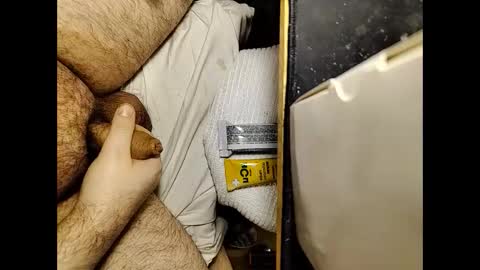 Snapshot of small_1986 chatting on 03/09/25, 09:13 transmisin gratuita bajo demanda free broadcast on demand online show from 03/09/25, 09:13