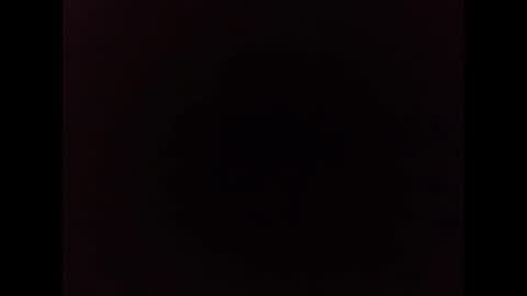 Snapshot of small_1986 chatting on 10/28/25, 12:03 transmisin gratuita bajo demanda free broadcast on demand online show from 10/28/25, 12:03