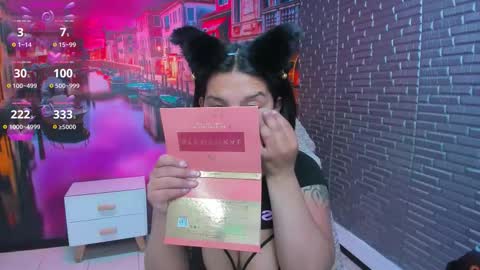 Mariana Torres online show from 10/29/25, 01:46