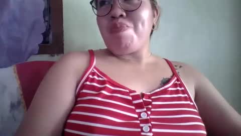 Lovewella online show from 09/25/25, 03:32