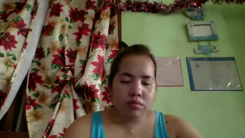 Snapshot of small_boobs59 chatting on 11/27/25, 02:46 Lovewella online show from 11/27/25, 02:46