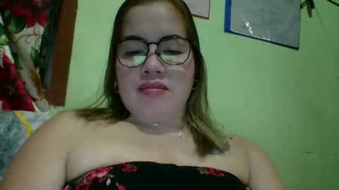 Snapshot of small_boobs59 chatting on 02/04/26, 09:37 Lovewella online show from 02/04/26, 09:37